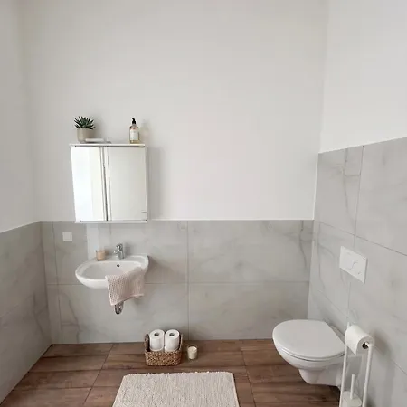 Apartmán Zentral & Geraeumig Im Herzen Von Düsseldorf